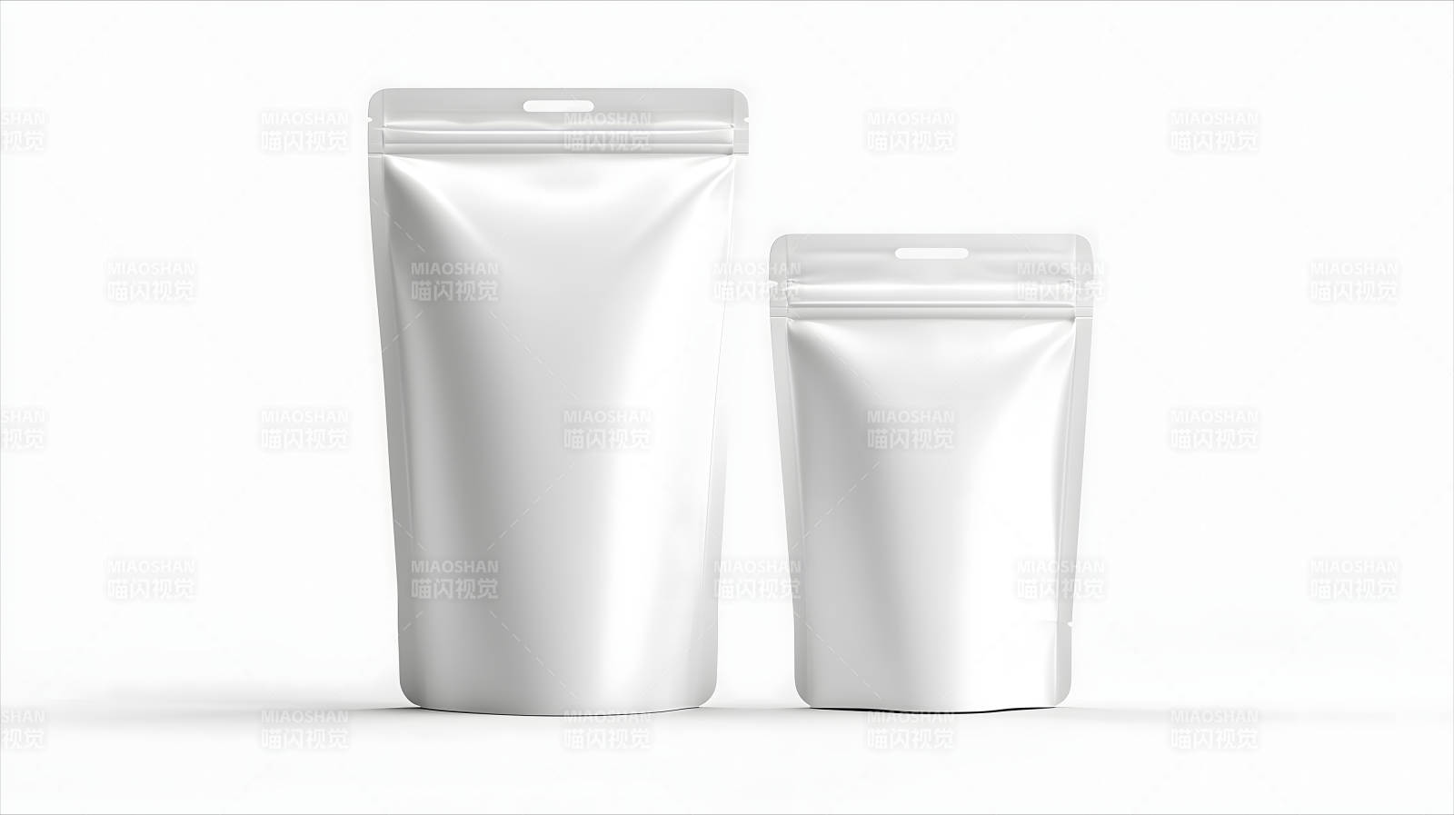 白色包装袋展示图片