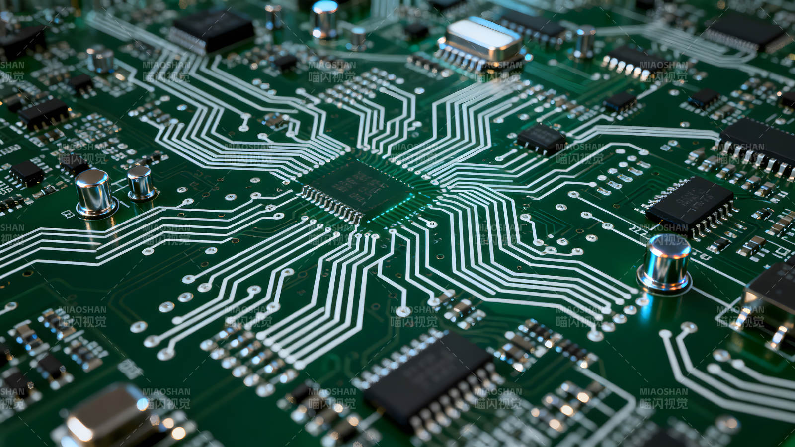 电路板细节特写科技感十足图片