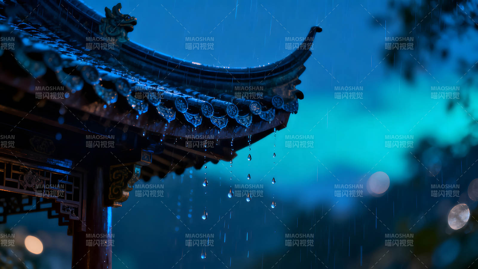 雨中亭檐水滴晶莹意境悠远图片