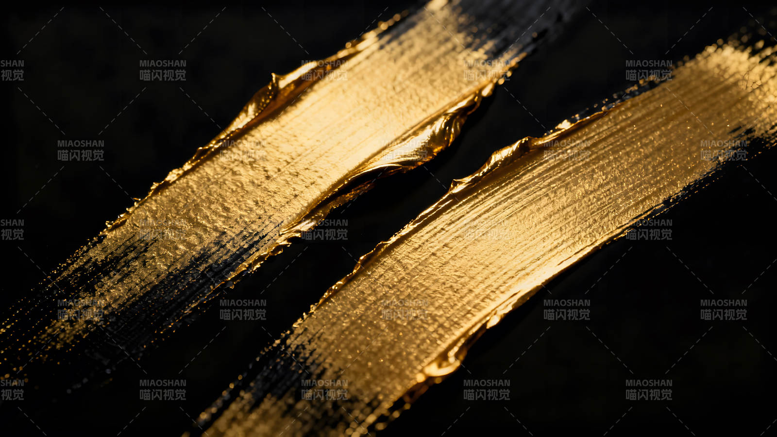 金色笔刷质感纹理黑色背景图片