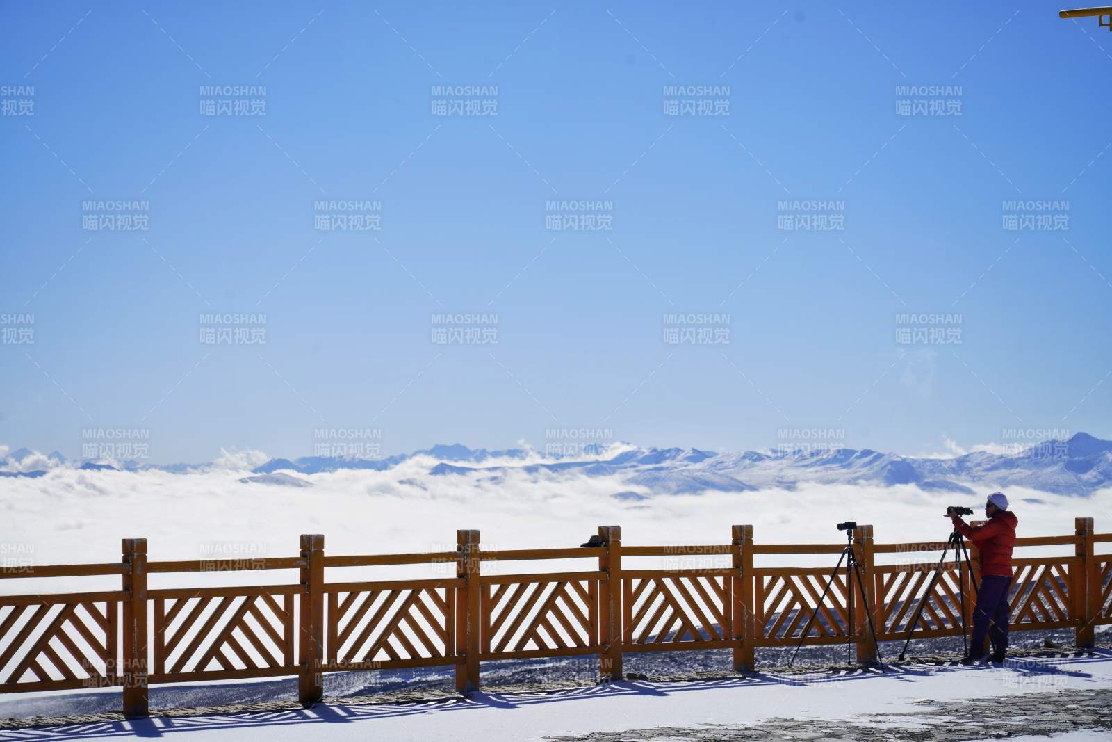 贡嘎梳妆台观景台图片