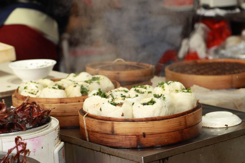 绍兴安昌古镇热腾腾的蒸包子图片
