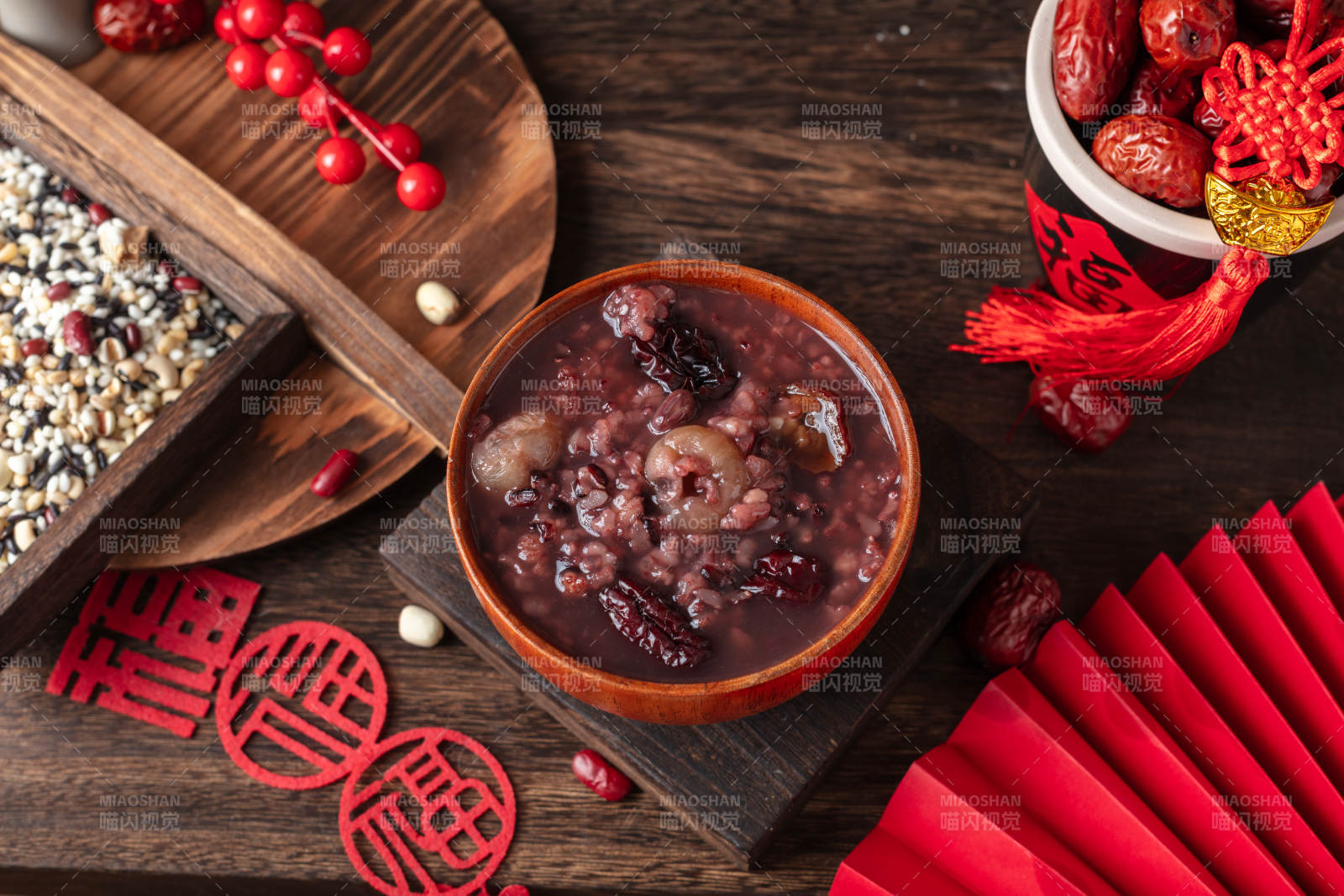 腊八粥迎新春图片