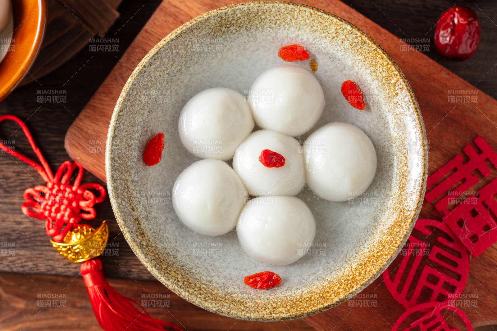 元宵节汤圆图片