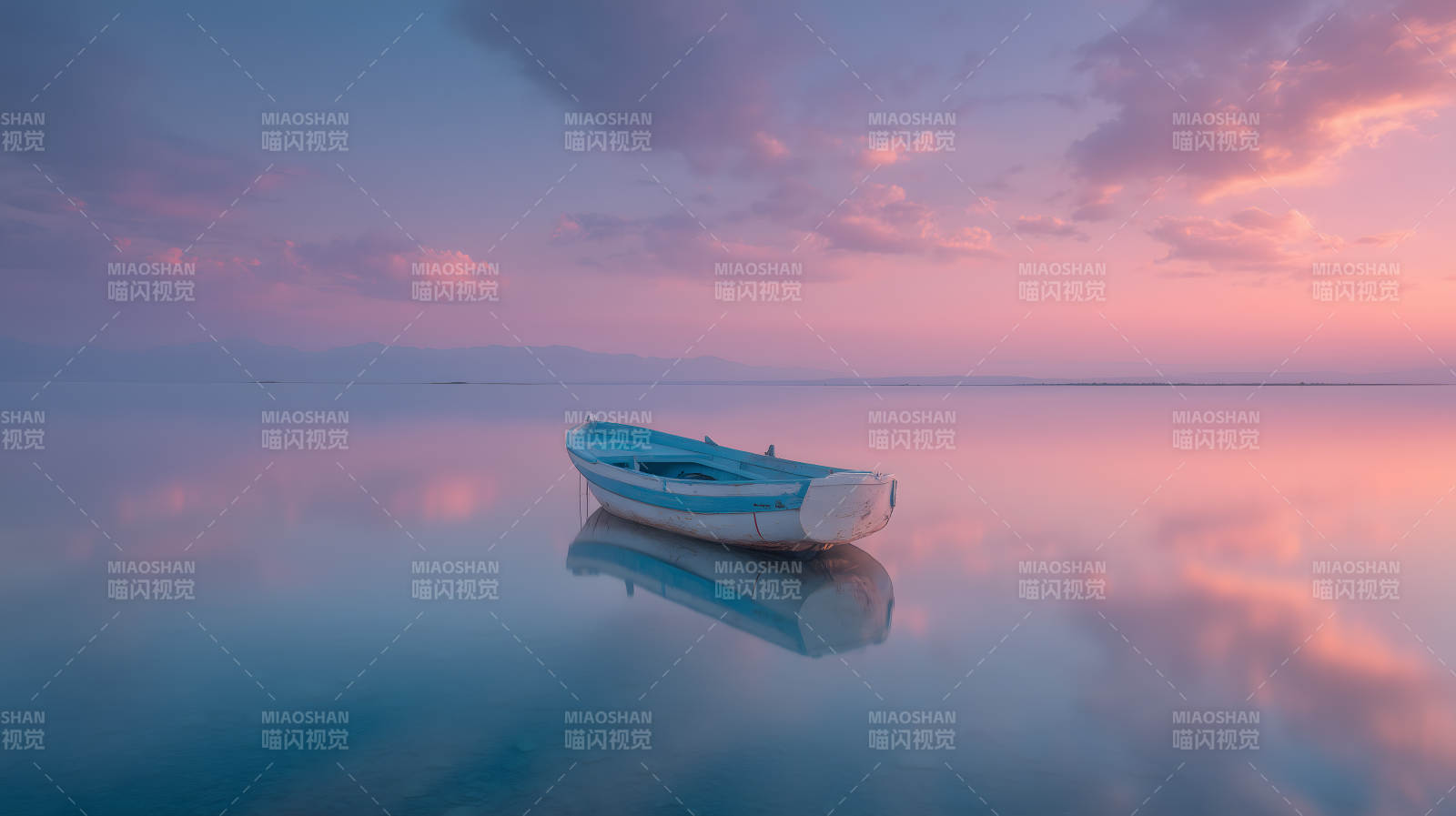 宁静祥和的日落美景图片