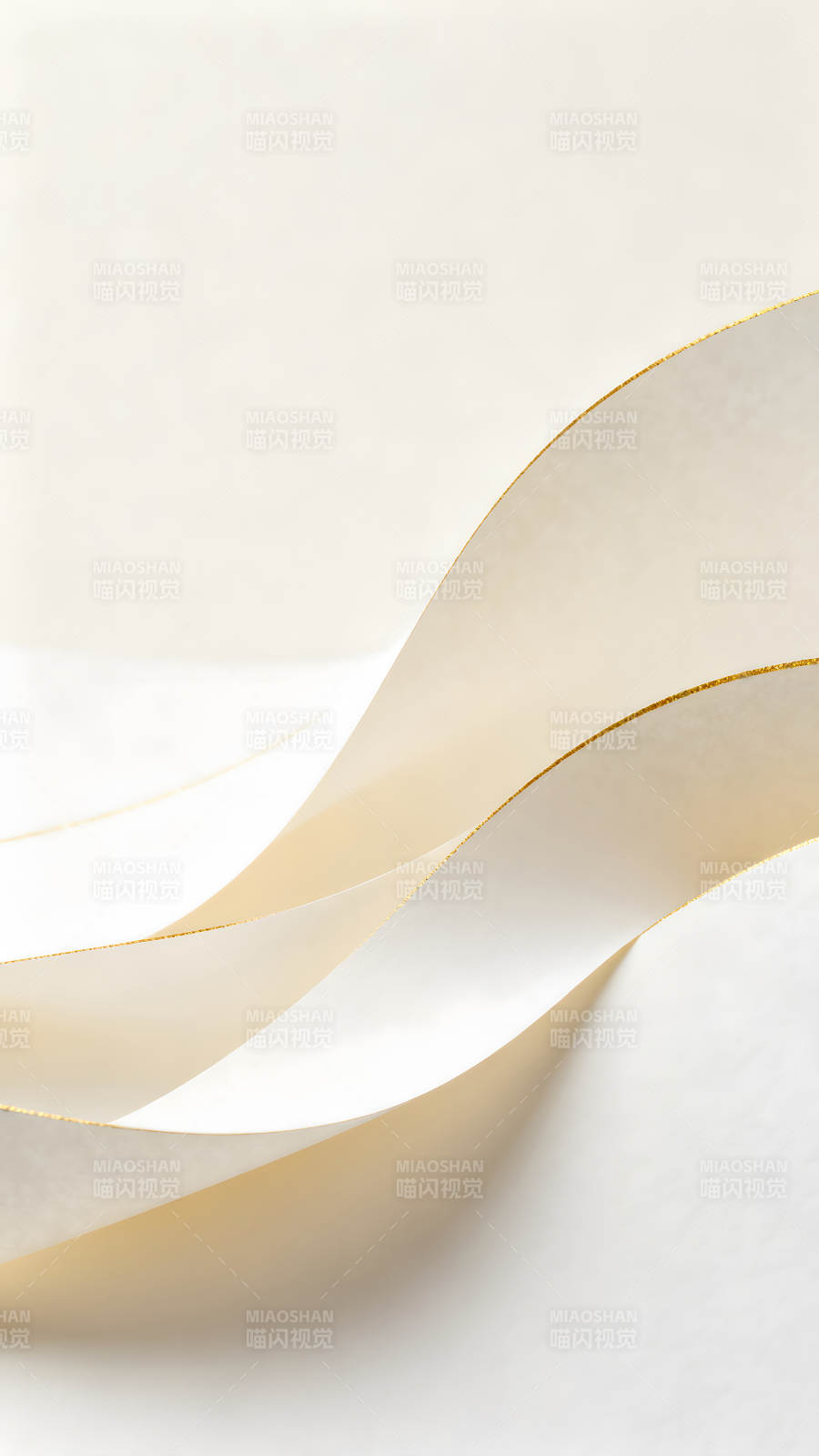 纸张优雅弯曲金色点缀图片