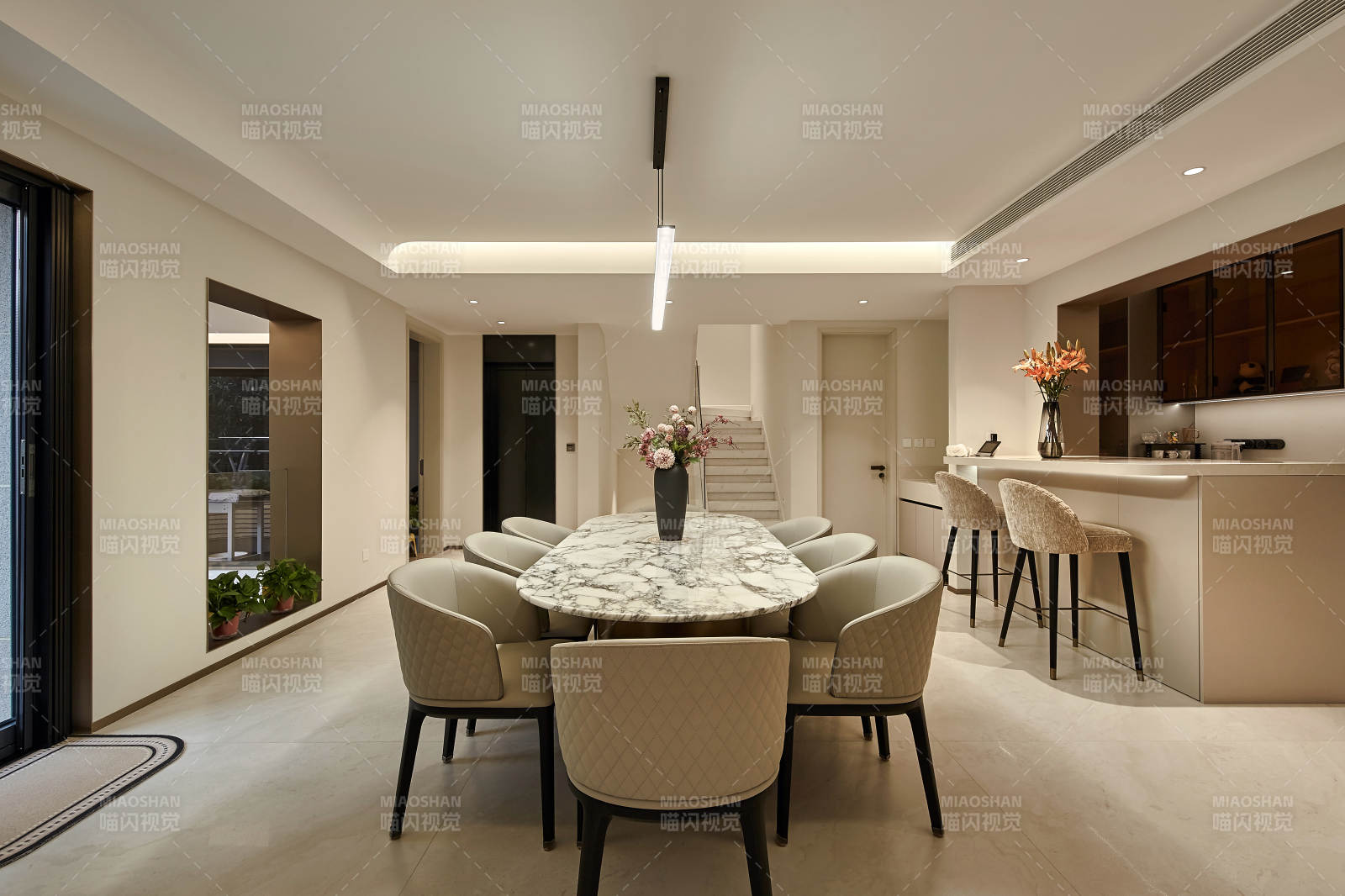 现代简约餐厅设计图片