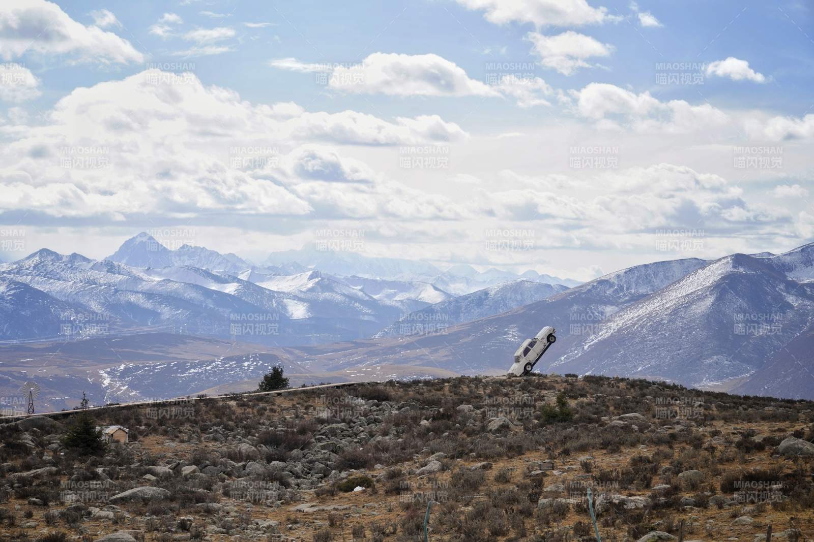 斯丁措的全貌图片