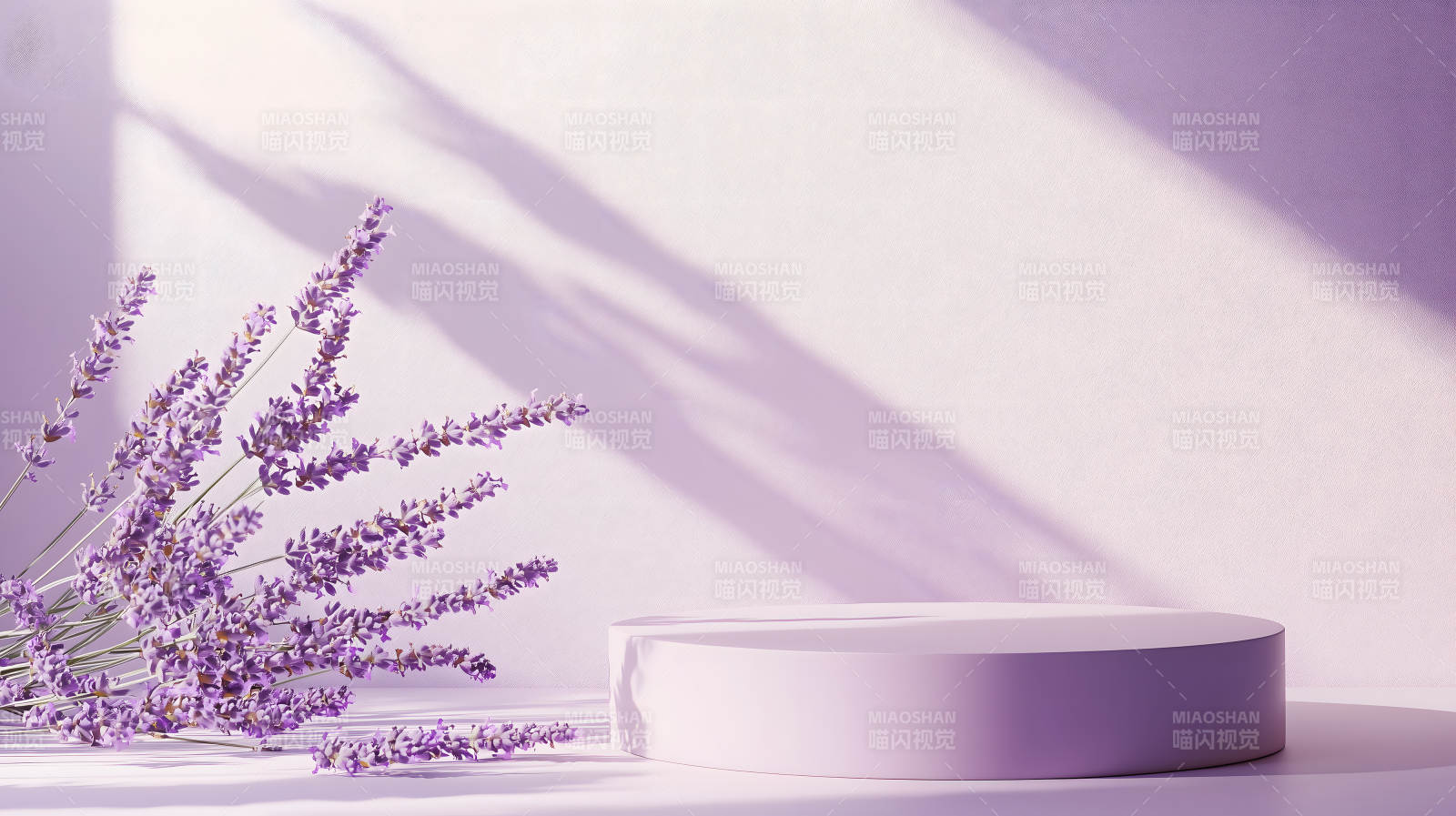 薰衣草与极简主义展台图片