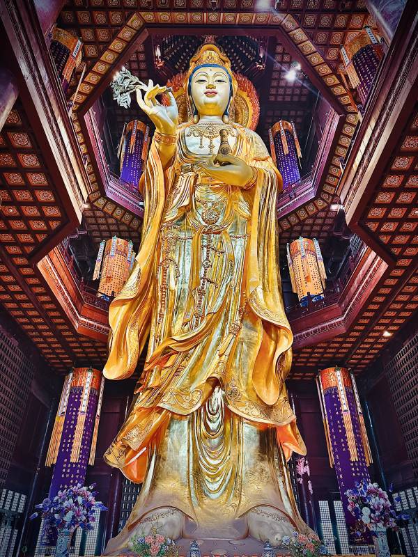 重元寺观音大士阁观音像图片