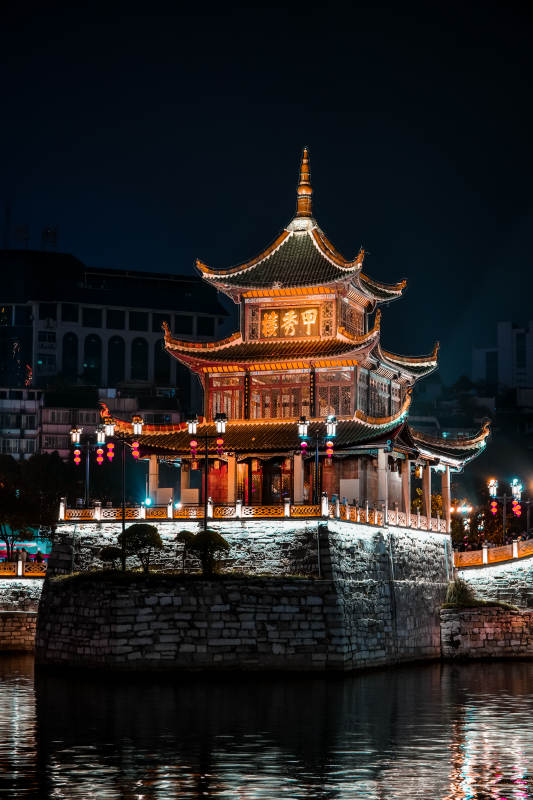 甲秀楼夜景图片