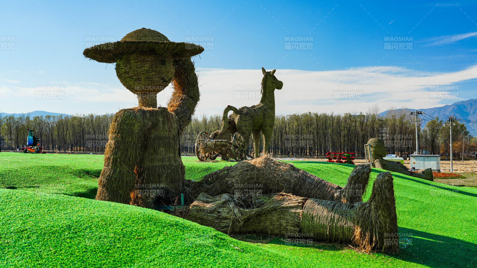 稻草人艺术展图片