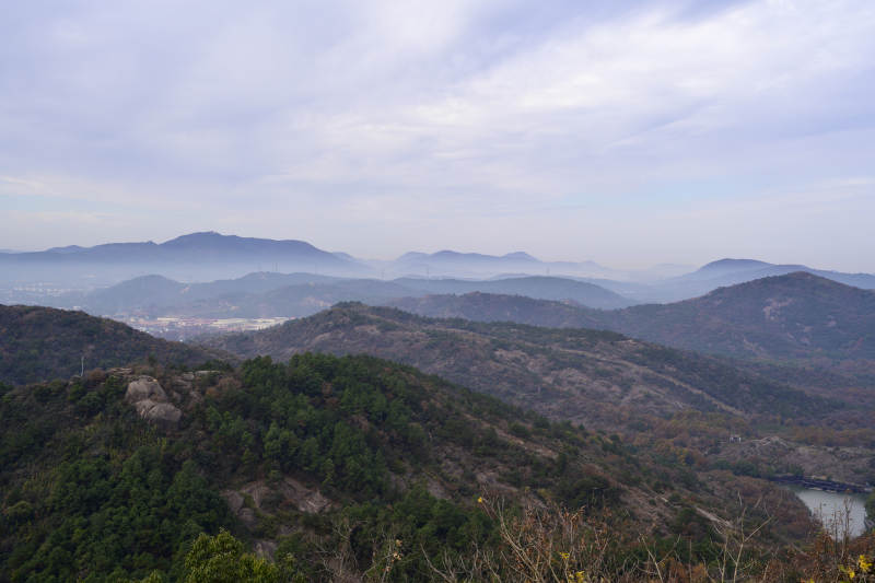 黄山云海山峦叠翠远眺图图片