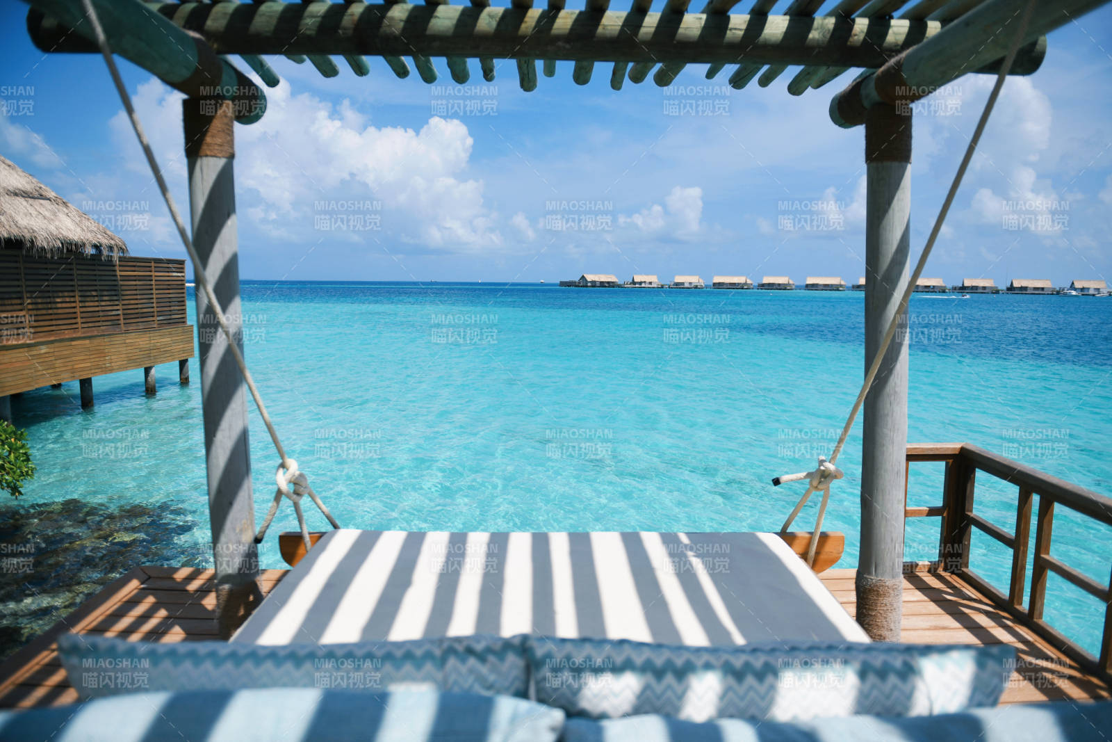 马尔代夫 碧海蓝天度假屋图片