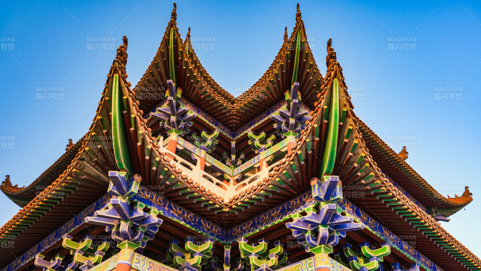 廊坊霸州大悲禅寺古建筑飞檐翘角图片