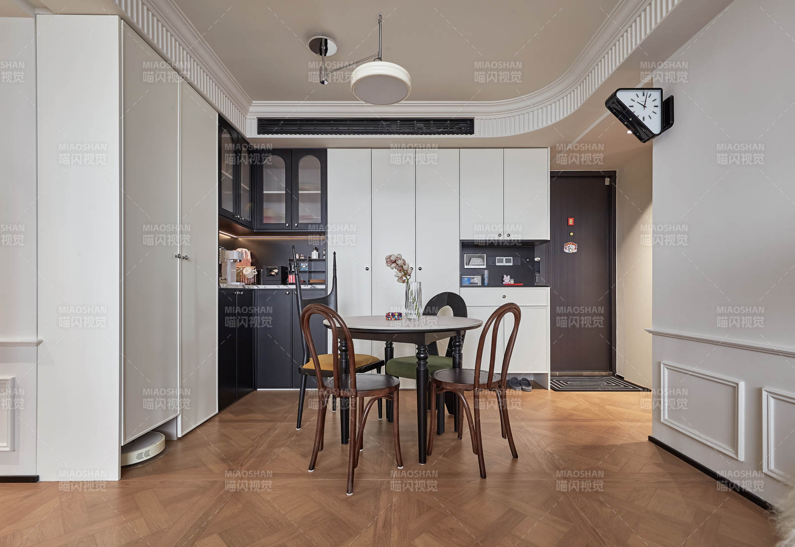 现代简约厨房餐厅图片