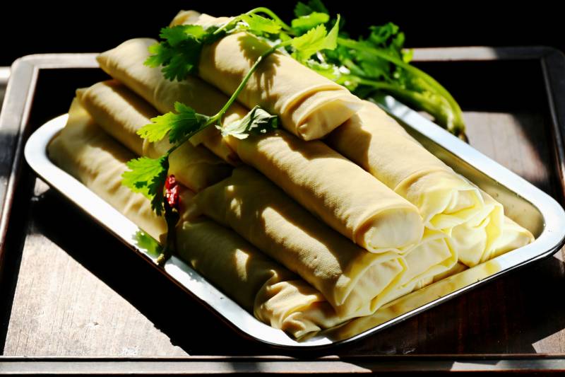 杭嘉湖地区的家常菜清蒸千张包图片