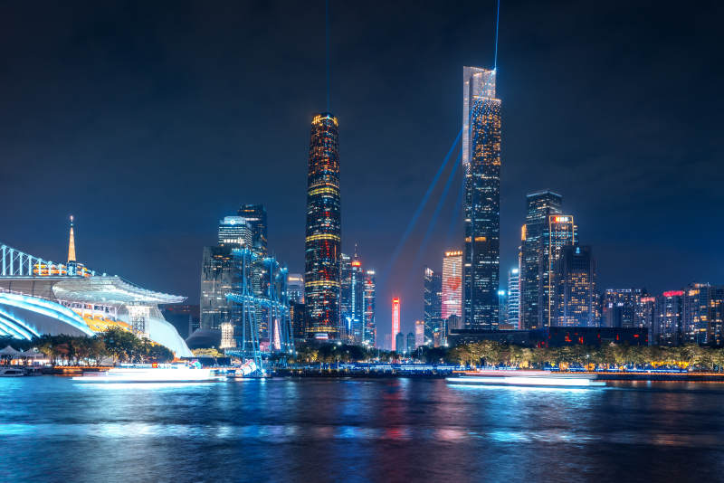 广州珠江新城建筑群夜景夜幕下的城市天际线图片
