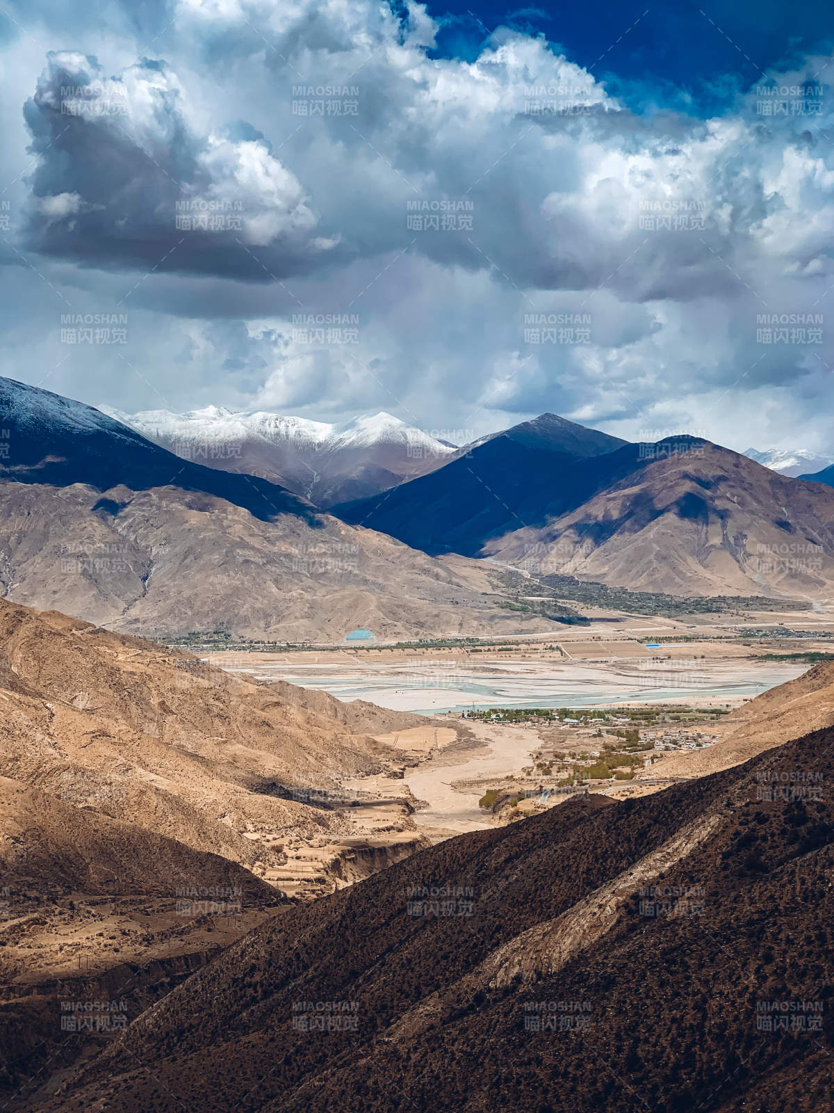 西藏 高原峡谷风光图片