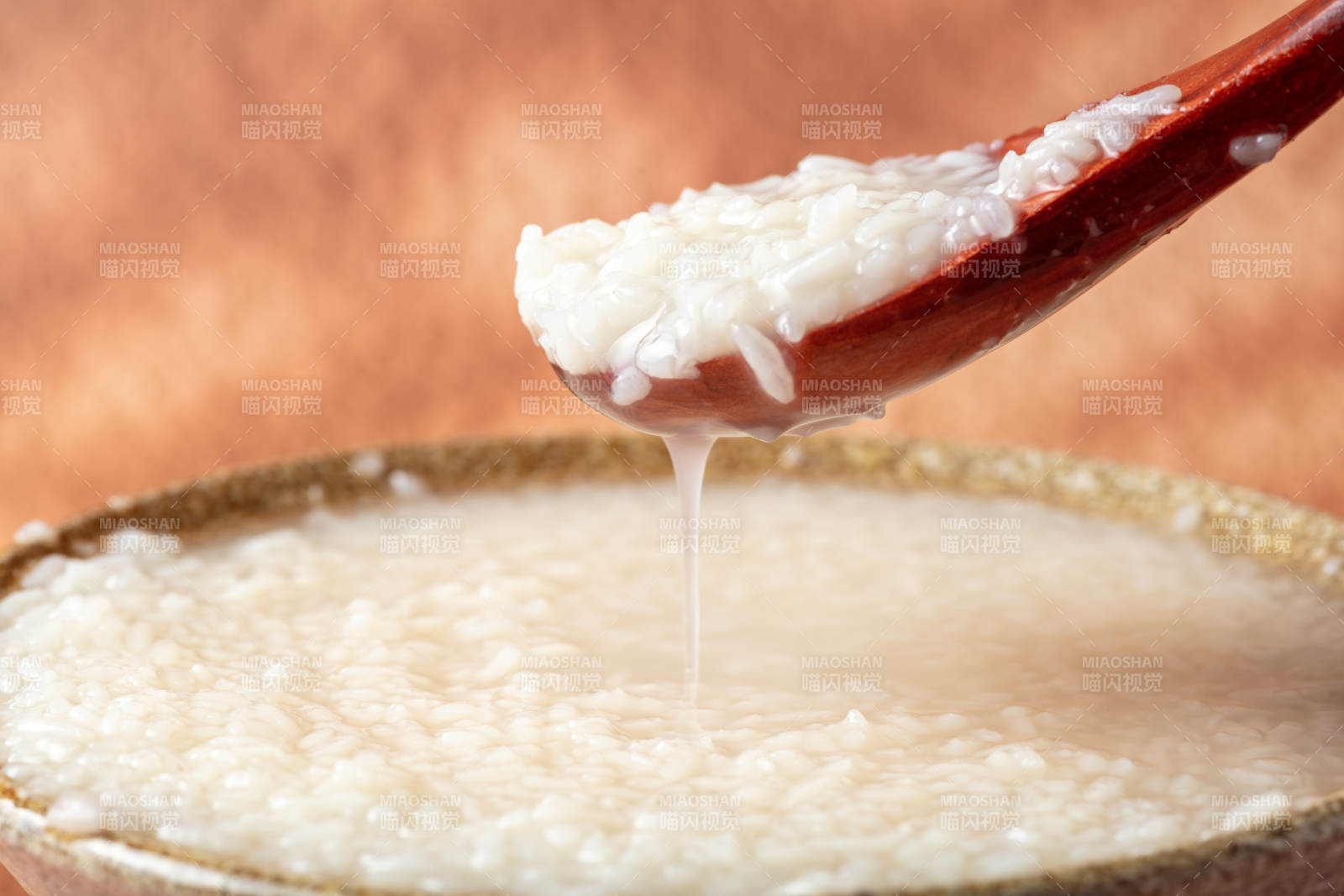 酒酿香浓诱人图片