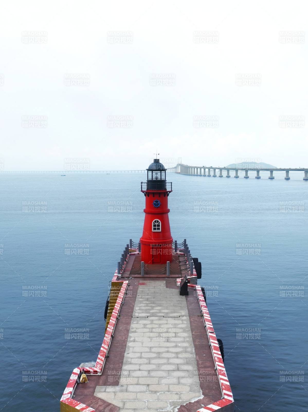 汕头南澳岛长山尾灯塔图片