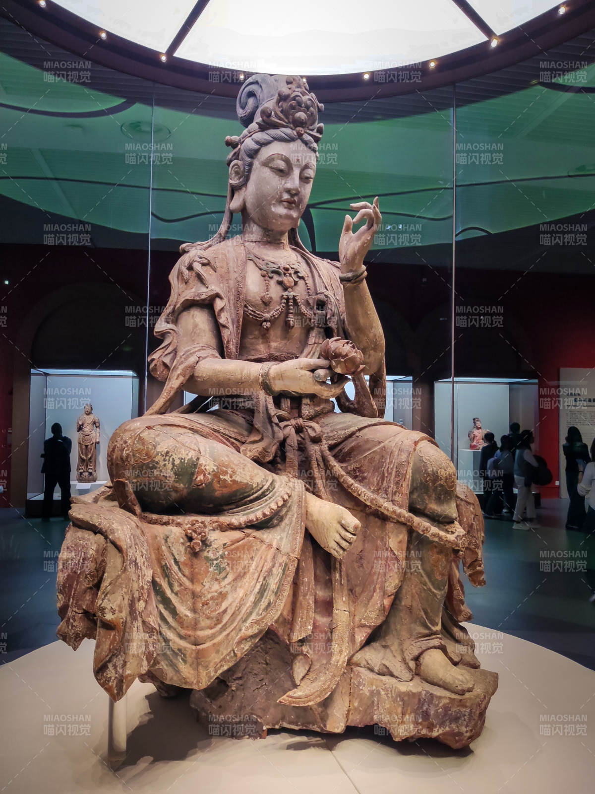 国家博物馆木雕菩萨雕像展覽图片