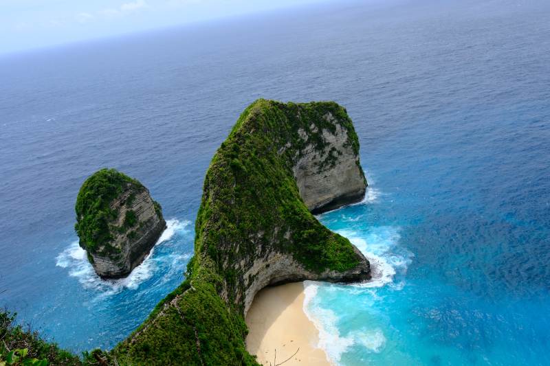碧海绿岛奇景 精灵坠崖 苹果壁纸图片