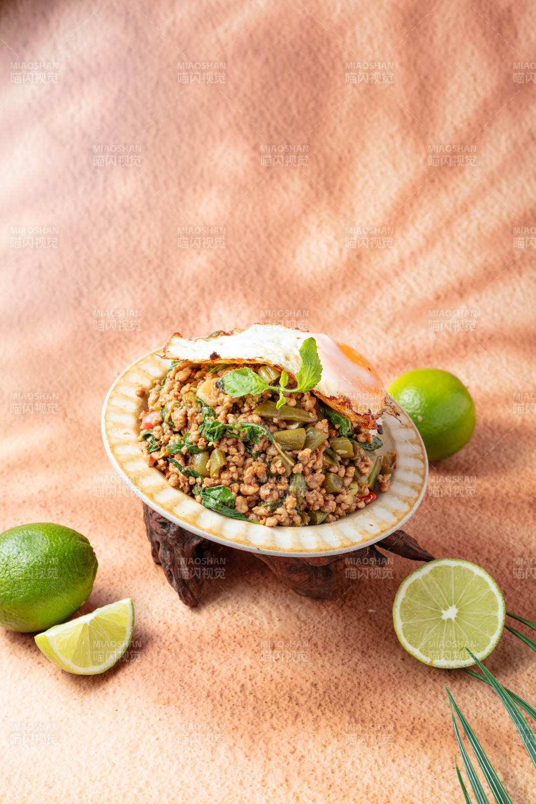 泰式打抛饭图片