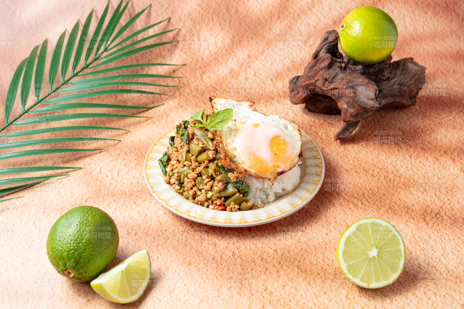 泰式打抛饭图片