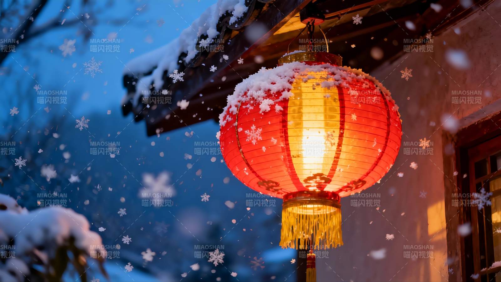 雪夜红灯笼图片