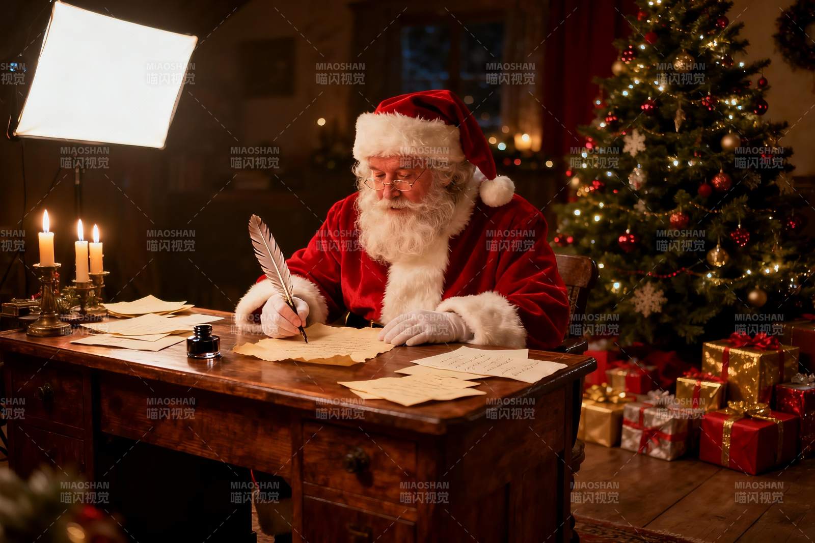 圣诞老人写信庆祝节日图片
