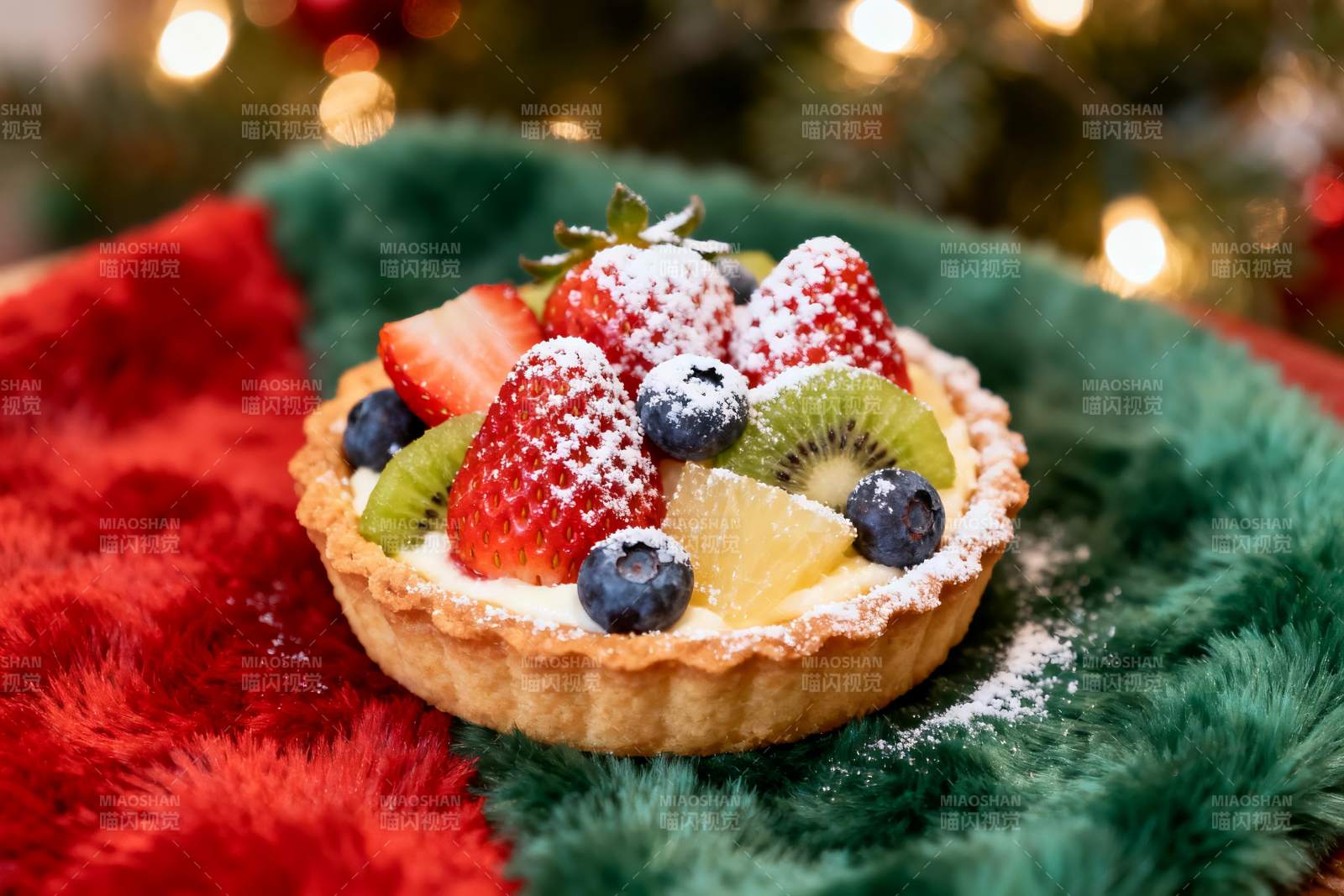 圣诞水果挞点缀节日氛围图片