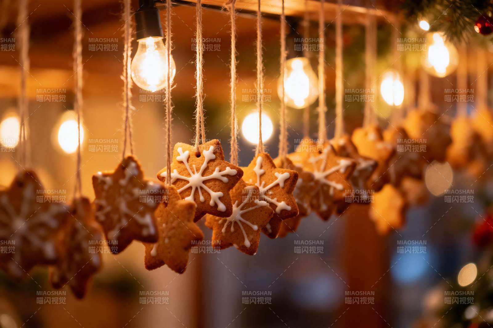 节日挂饰饼干灯串图片