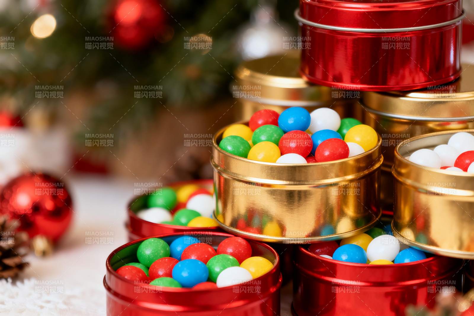圣诞糖果礼盒堆叠展示图片