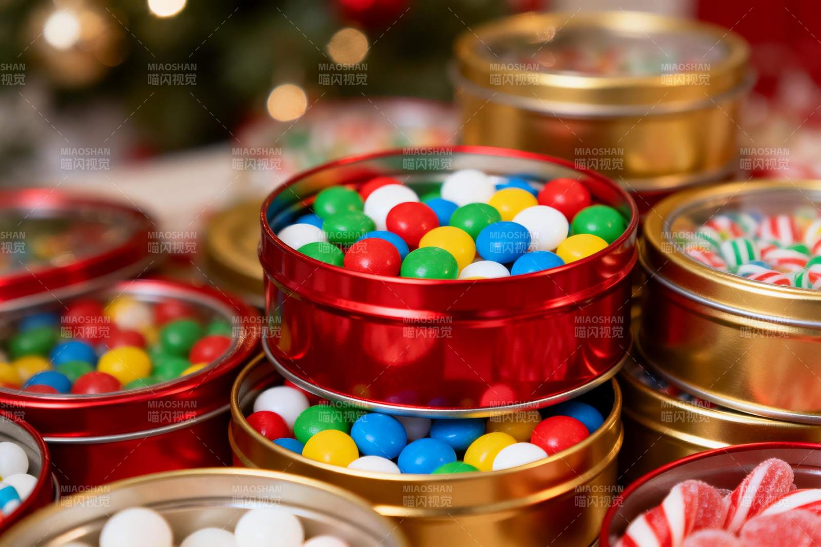 圣诞糖果罐色彩缤纷诱人图片