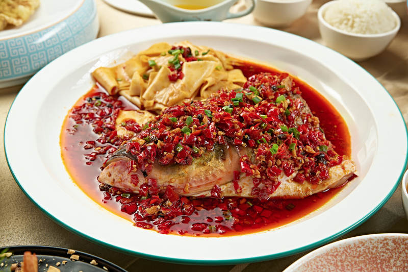经典湖南美食剁椒鱼头图片