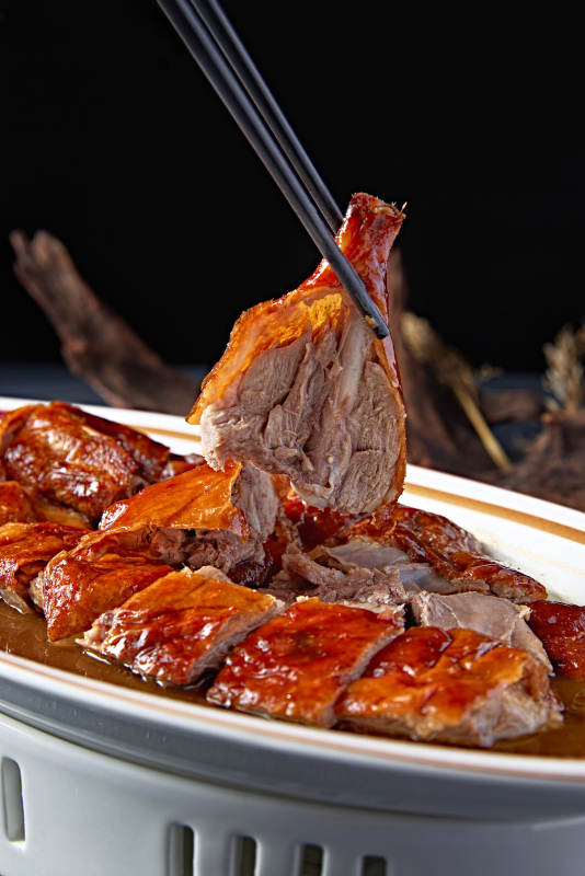 传统广式美味深井烧鹅图片