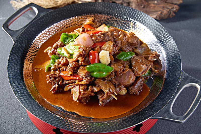 湘味葱香剁椒墩土鸡块图片