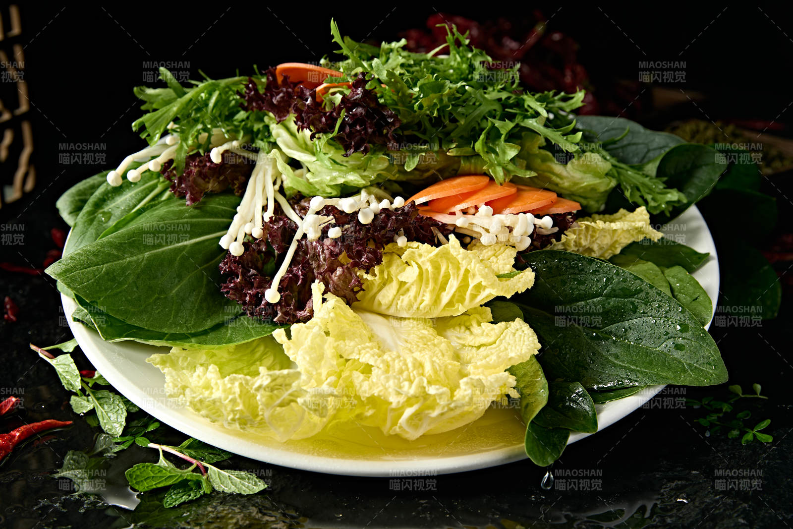 火锅涮品蔬菜菌菇大拼盘图片