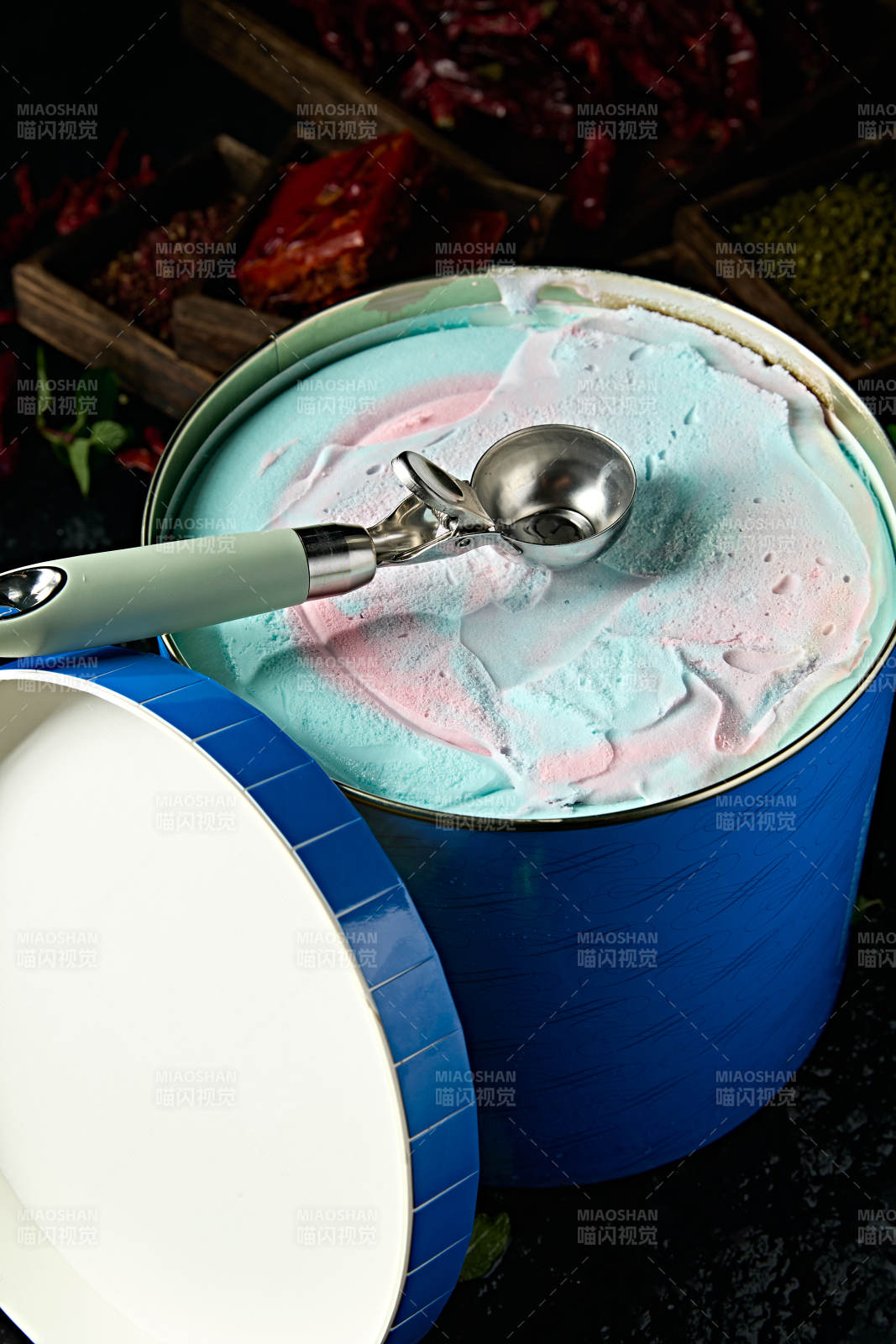 桶装餐饮饭点使用冰淇淋图片