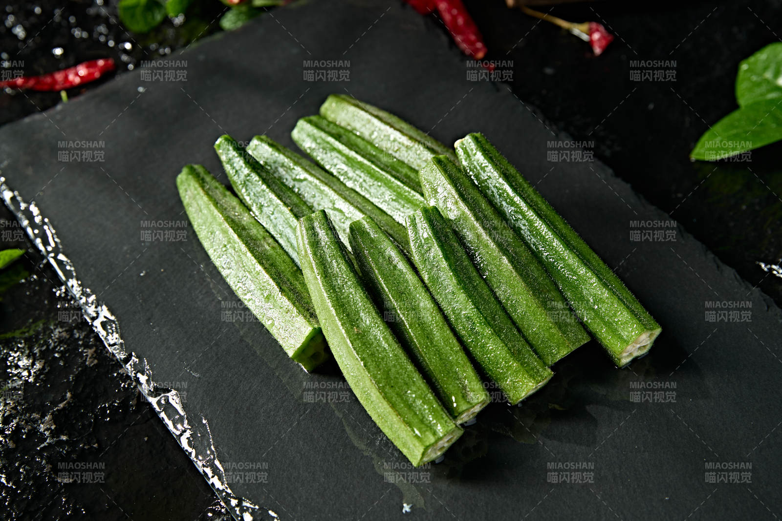 新鲜火锅涮品食材鲜切秋葵图片