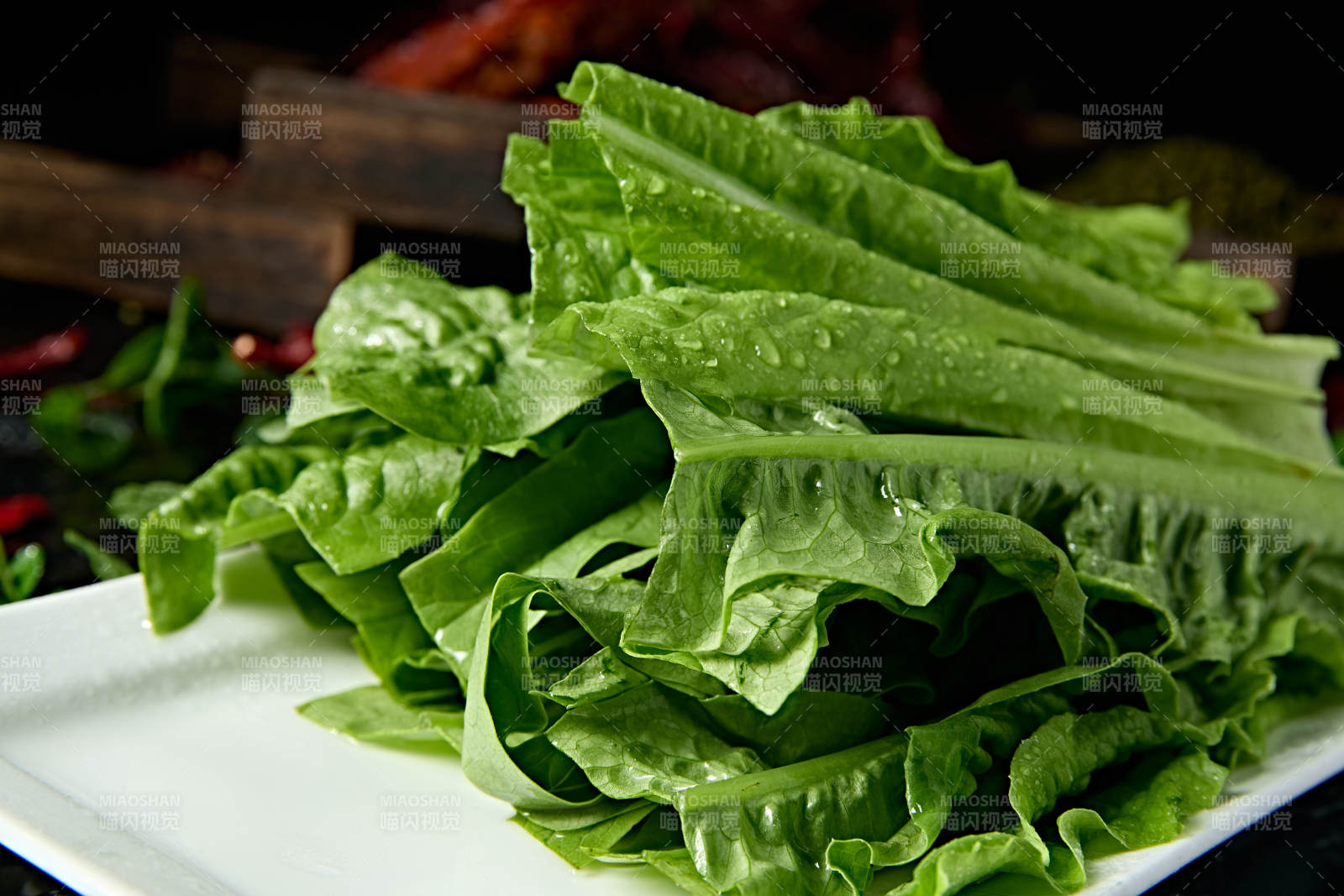 火锅食材新鲜的油麦菜图片