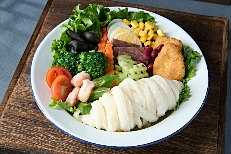 牛筋面为主的轻食健康减脂餐图片