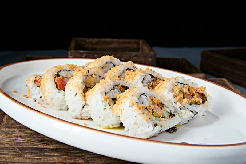 日料简餐什锦太卷寿司图片