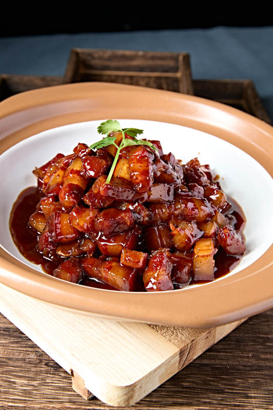美味砂锅红烧肉台式卤肉图片