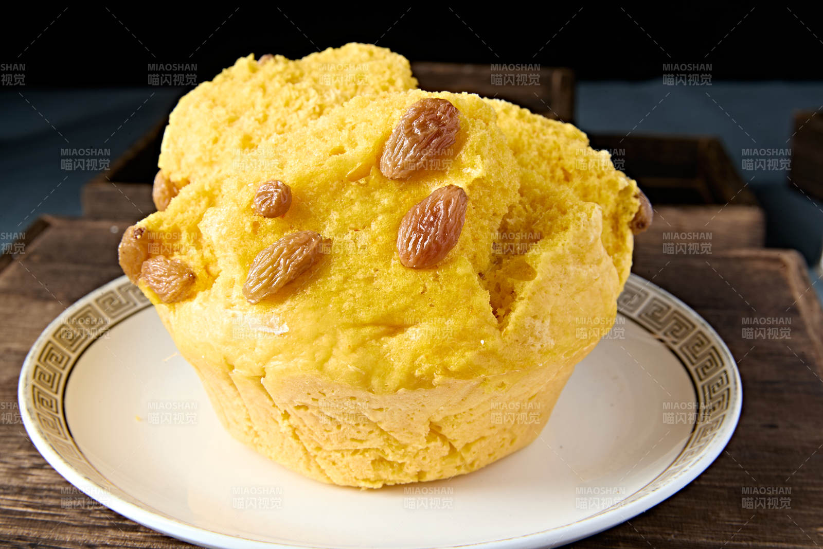 农家美食香蒸开花黄馍馍图片