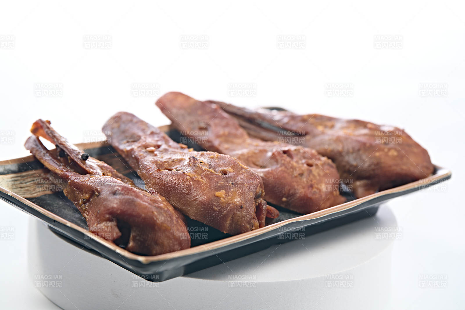 开袋即食武汉辣鸭头图片