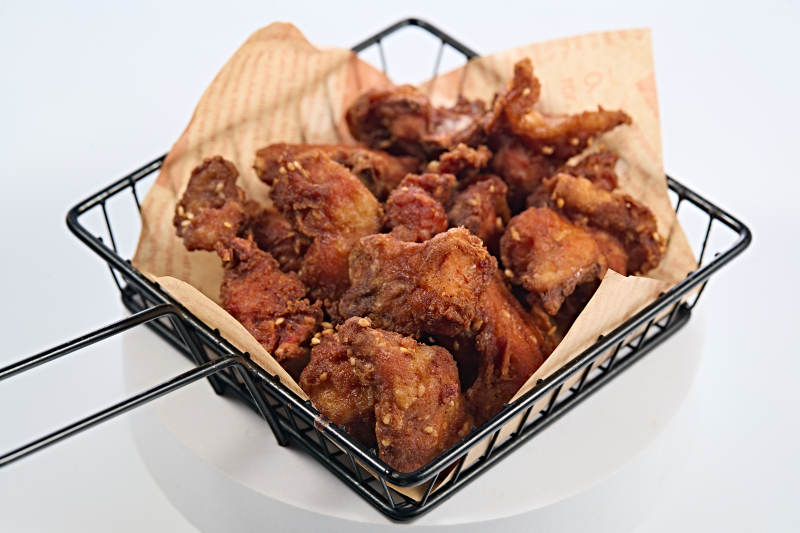 佐酒小吃油炸带骨鸡块图片