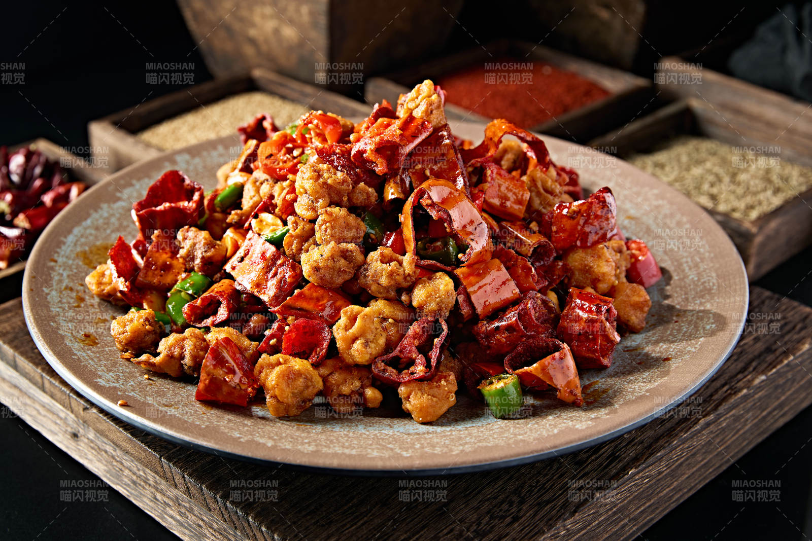 香炸酥脆辣椒鸡丁图片