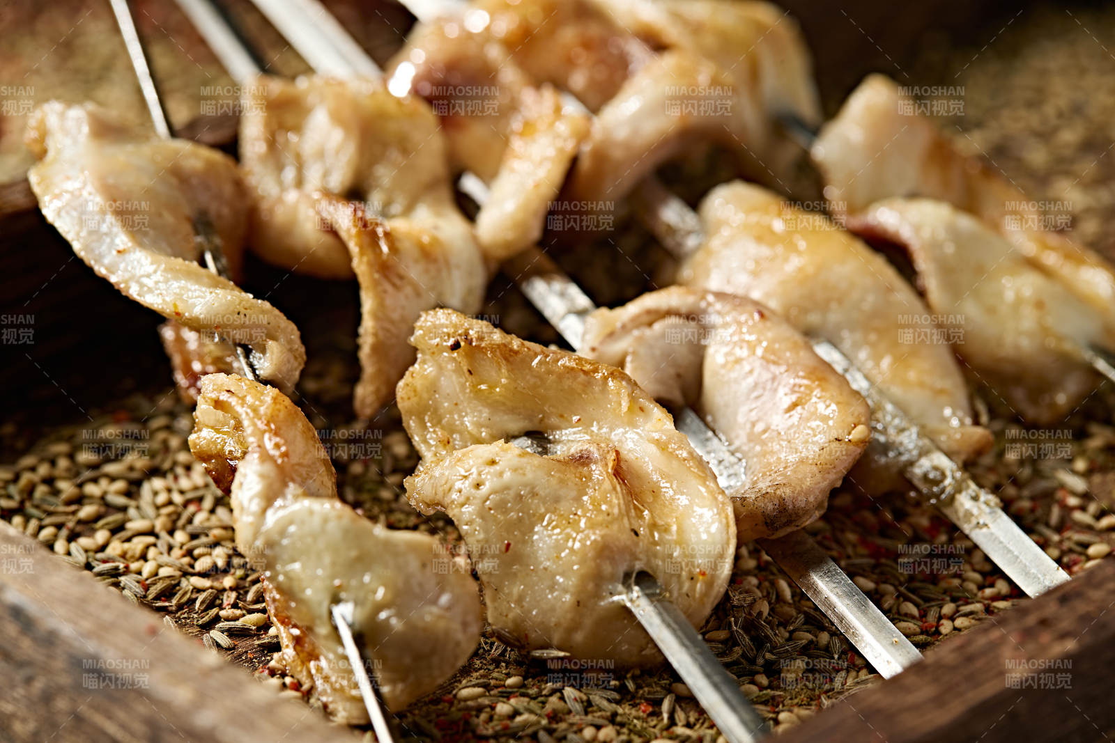 锦州特色烧烤炭烤月牙骨图片